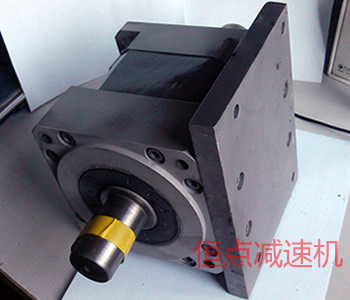 PXD142行星減速機的底腳闆展示