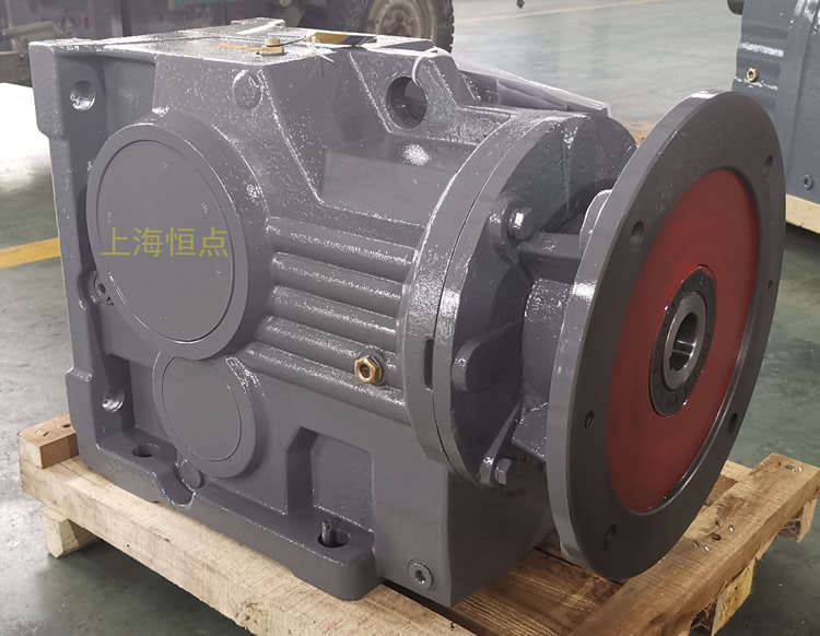 K97減速機，輸入配電機法蘭端蓋，右輸出單軸，實物圖如下