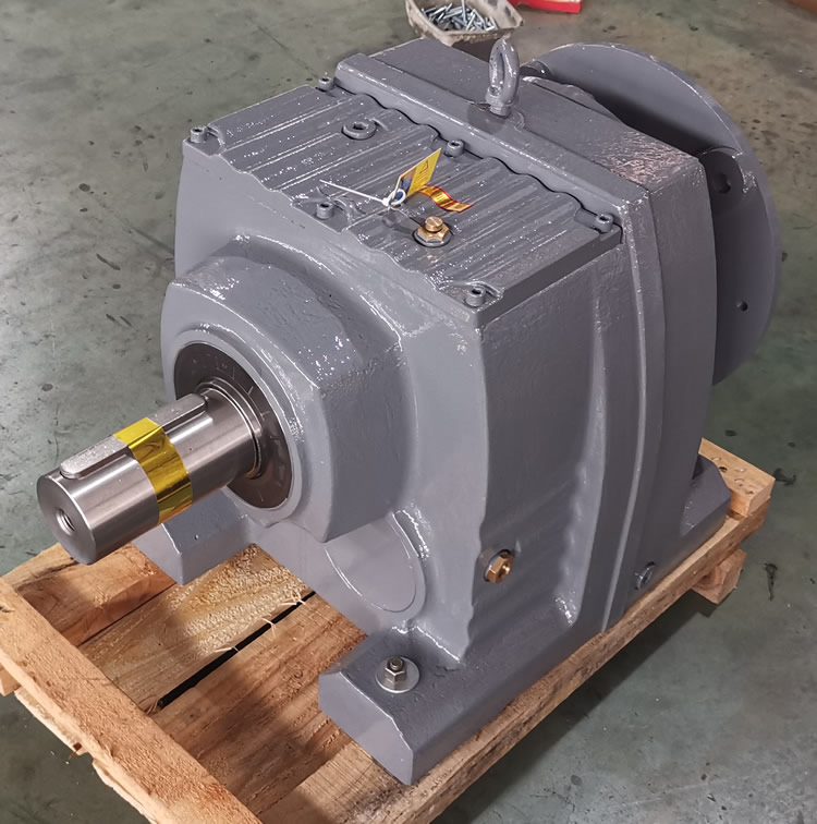 R107減速機 輸入配圓法蘭端蓋 通用件